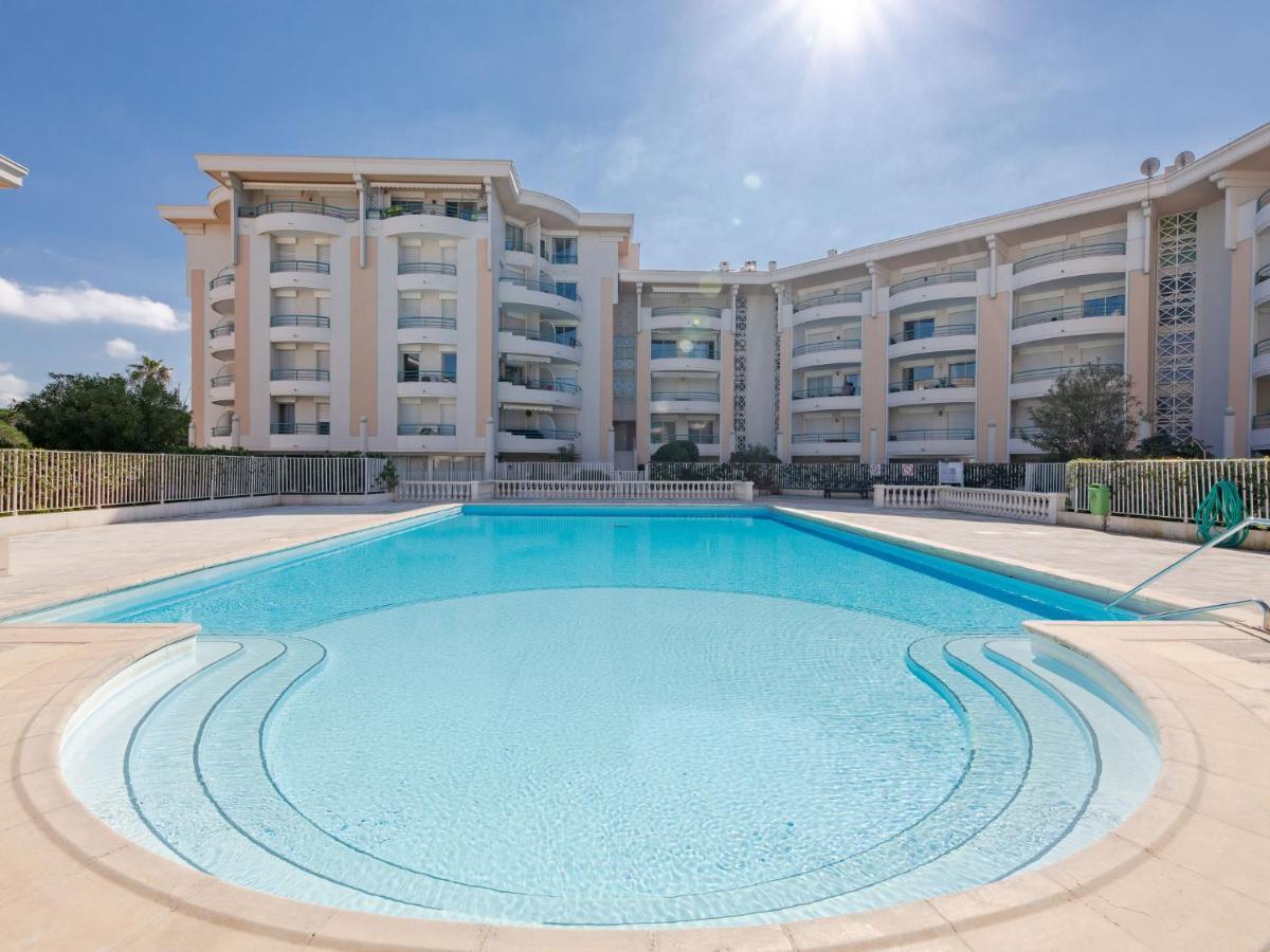 Apartment Le Cesarée-5 Fréjus Extérieur photo