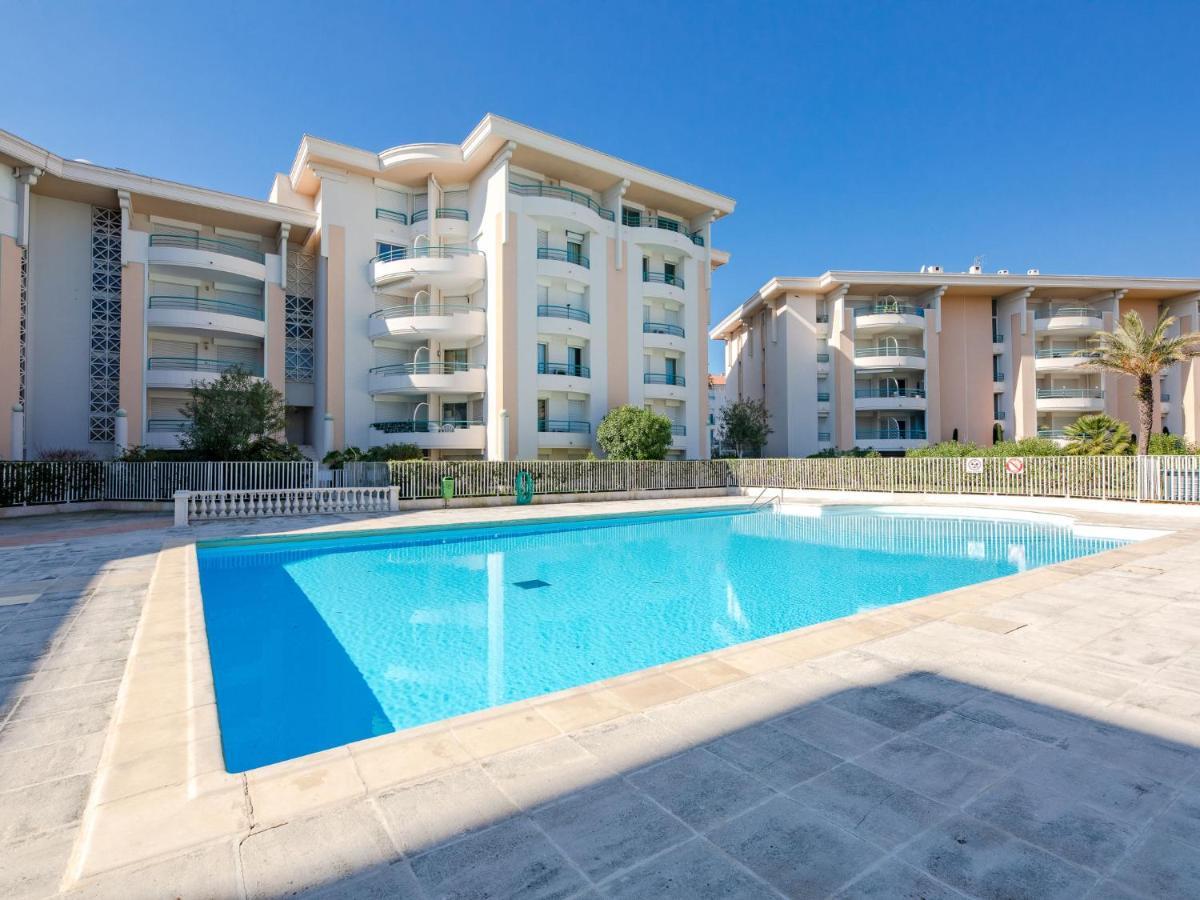 Apartment Le Cesarée-5 Fréjus Extérieur photo