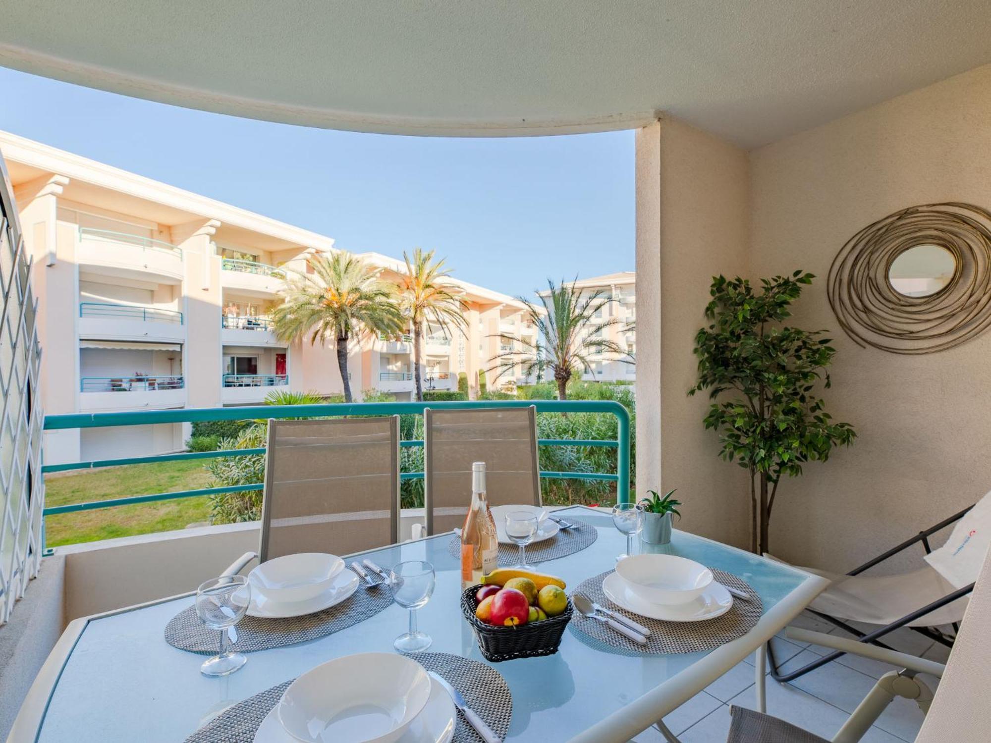 Apartment Le Cesarée-5 Fréjus Extérieur photo